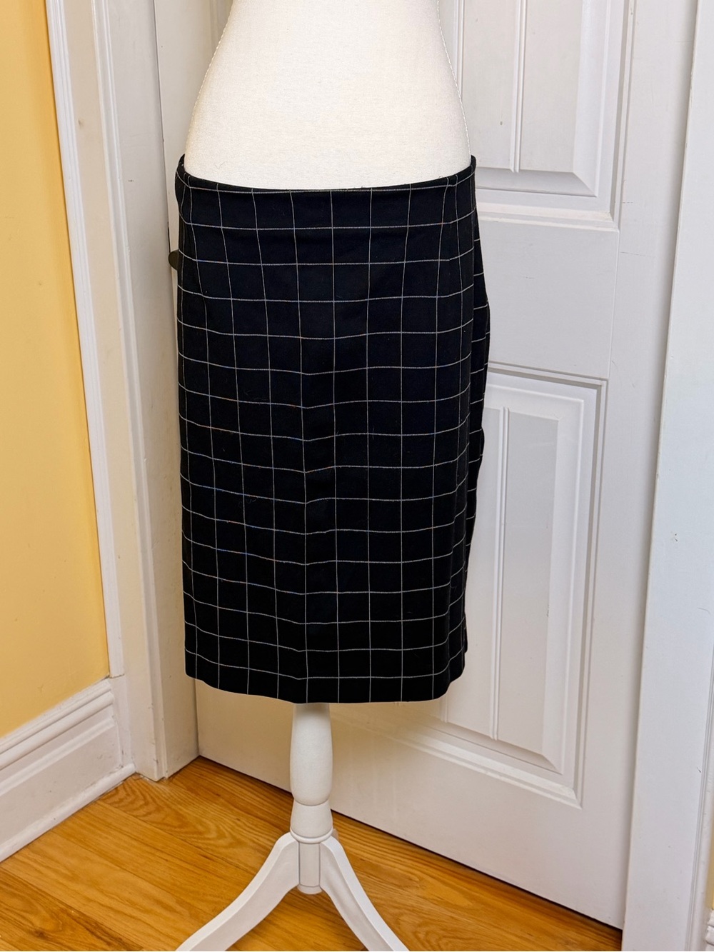 Lord & Taylor Black Pencil Skirt with White Grid
